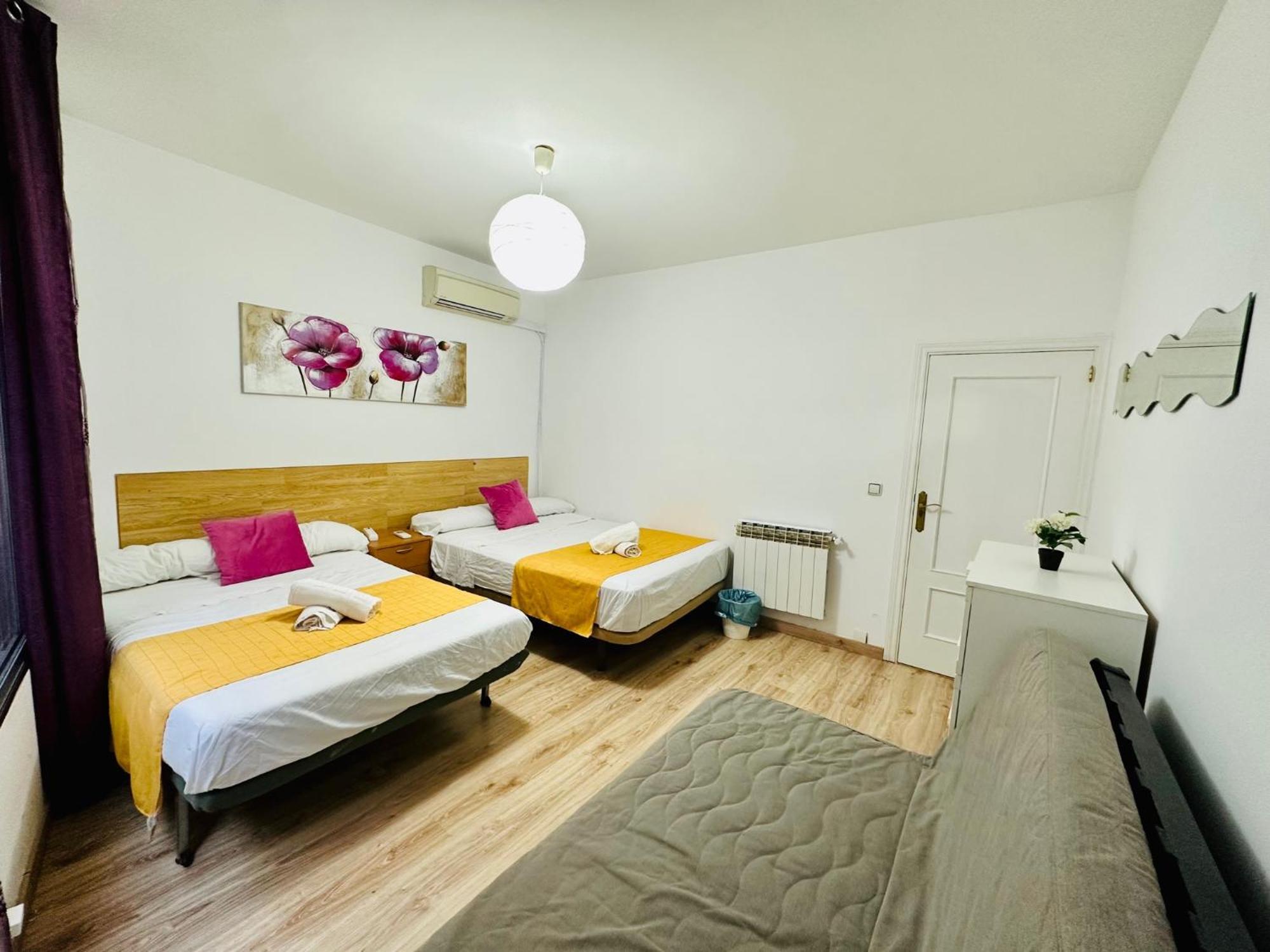 Punta Me Rooms In The Best Location Of Madrid Downtown ภายนอก รูปภาพ