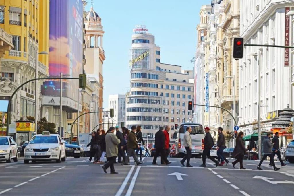 Punta Me Rooms In The Best Location Of Madrid Downtown ภายนอก รูปภาพ